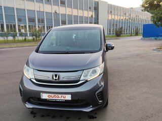 2015 Honda Stepwgn V, серый, 1850000 рублей, вид 2