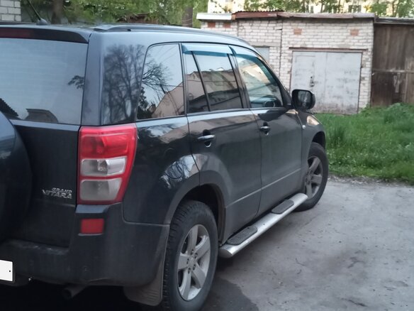 2006 Suzuki Grand Vitara II, чёрный, 800000 рублей - вид 2