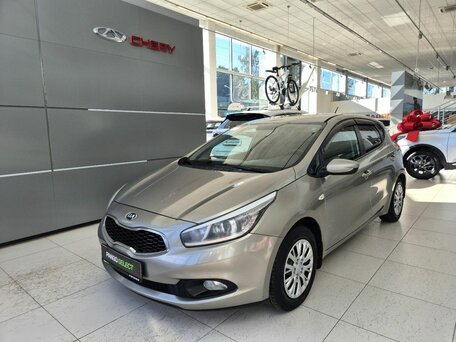 Kia Ceed II