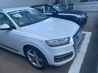 2019 Audi Q7 II (4M), белый, 5500000 рублей, вид 3