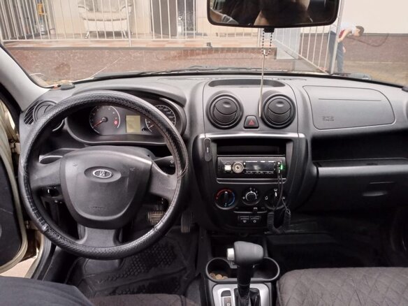 2013 Lada (ВАЗ) Granta I, золотистый, 550000 рублей - вид 9