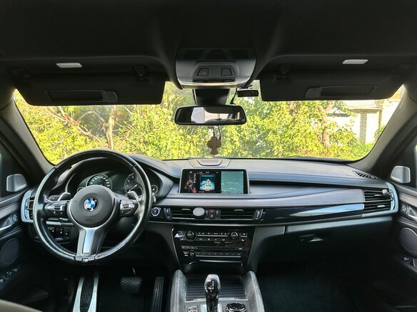 2015 BMW X6 50i II (F16), чёрный, 2100000 рублей - вид 10