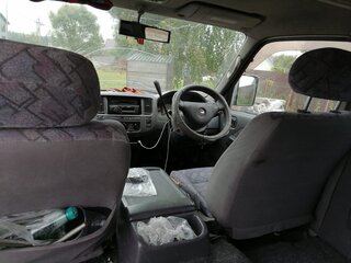 2001 Nissan Caravan IV (E25), белый, 592000 рублей, вид 5