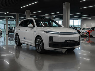 2025 Li Auto (Lixiang) L7 52.3 kWh I Рестайлинг, белый, 8650000 рублей, вид 2