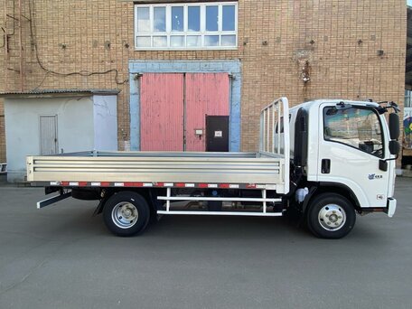 2026 Isuzu Elf (N-series), белый, 5090000 рублей, вид 5