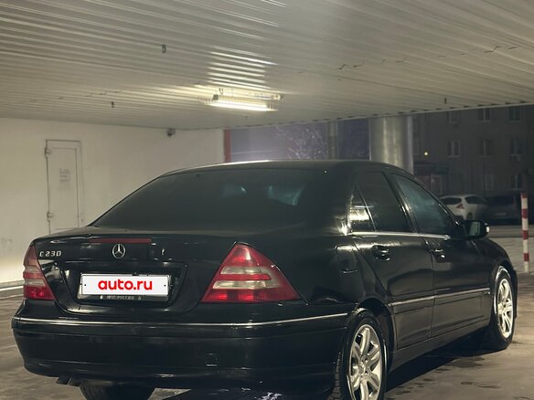 2005 Mercedes-Benz C-Класс 230 II (W203) Рестайлинг, чёрный, 270000 рублей - вид 6