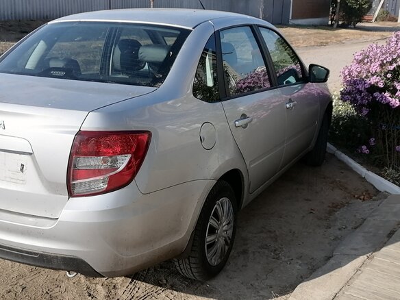 2023 Lada (ВАЗ) Granta I Рестайлинг, серебристый, 765000 рублей - вид 2