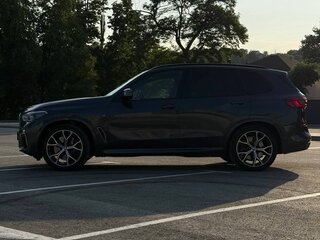 2019 BMW X5 M50d IV (G05/G18), серый, 6450000 рублей, вид 3
