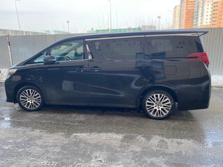 2016 Toyota Alphard III, чёрный, 4200000 рублей, вид 2
