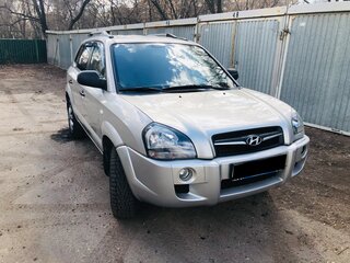 2008 Hyundai Tucson I, серебристый, 1100000 рублей, вид 2