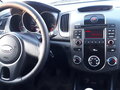 2011 Kia Cerato 6-speed II, коричневый, 490000 рублей - вид 6