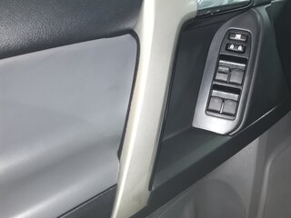 2013 Toyota Land Cruiser Prado 150 Series, чёрный, 4200000 рублей, вид 4