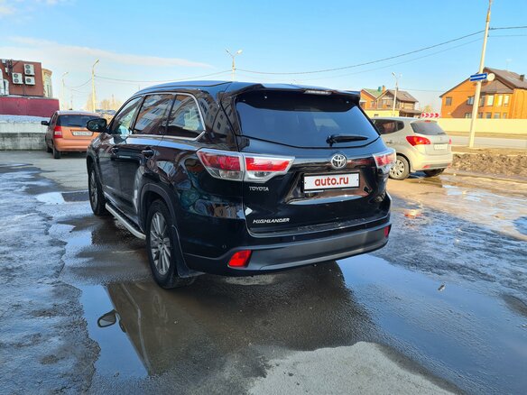 2014 Toyota Highlander III (XU50), чёрный - вид 10