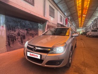 2006 Opel Astra H, серебристый, 555000 рублей, вид 1
