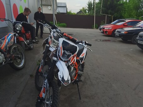 2024 Kayo Basic TT140, оранжевый, 85000 рублей, вид 4