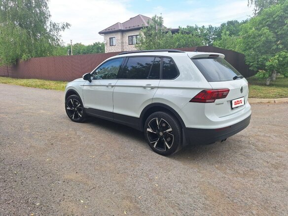 2019 Volkswagen Tiguan II, белый, 2070000 рублей - вид 15