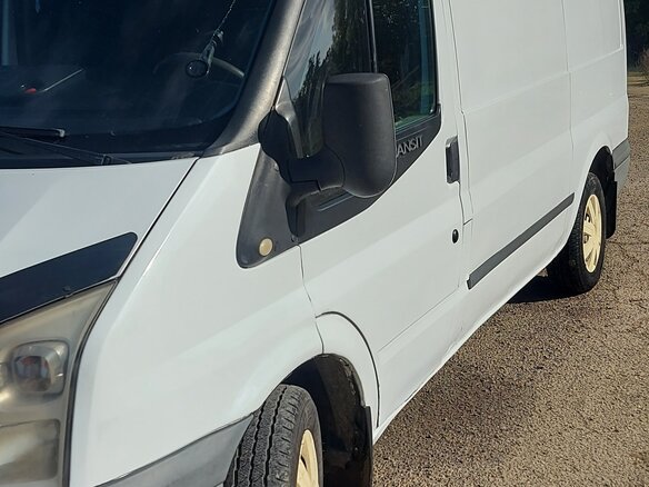2009 Ford Transit, белый, 980000 рублей - вид 2