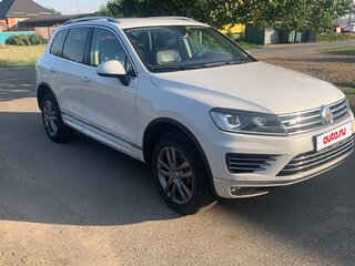 2016 Volkswagen Touareg II Рестайлинг, белый, 2900000 рублей, вид 2