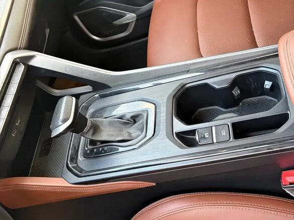 2023 Geely Vision X6 Pro, серебристый, 1380000 рублей - вид 15
