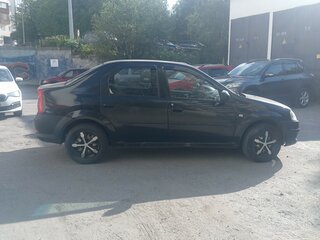 2014 Renault Logan I Рестайлинг, чёрный, 300000 рублей, вид 3
