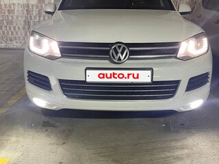 2014 Volkswagen Touareg II, белый, 2000000 рублей, вид 3