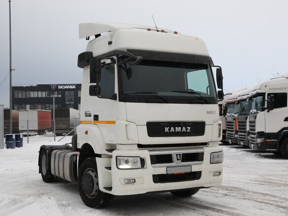 2018 КамАЗ 5490 NEO, белый
