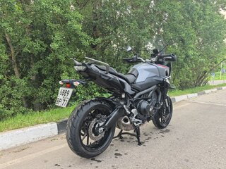 2018 Yamaha MT-09 Tracer (FJ-09), серый, 770000 рублей, вид 3