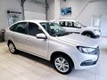 2026 Lada (ВАЗ) Granta I Рестайлинг, серебристый - вид 2