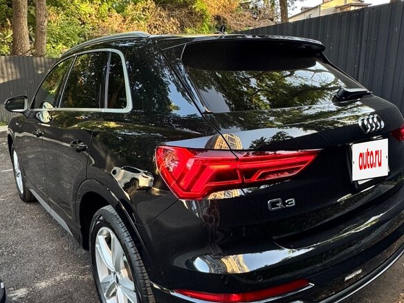 2019 Audi Q3 45 TFSI II (F3), чёрный, 3199999 рублей - вид 3