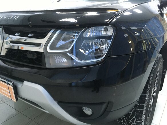 2017 Renault Duster I Рестайлинг, чёрный - вид 1