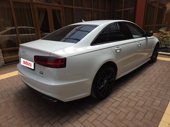 2017 Audi A6 IV (C7) Рестайлинг, белый, 2800000 рублей - вид 2