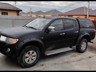 2008 Mitsubishi L200 IV, чёрный, 1800000 рублей, вид 1