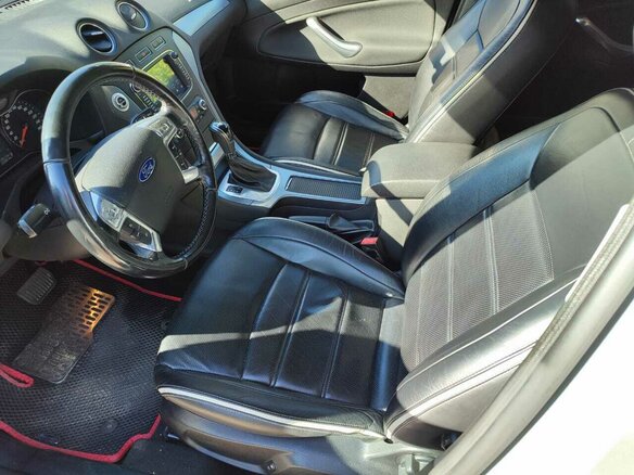 2012 Ford Mondeo IV Рестайлинг, серебристый, 1100000 рублей - вид 5