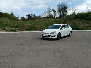2012 Opel Astra J Рестайлинг, белый, 650000 рублей, вид 4