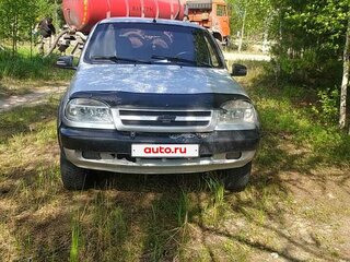 2004 Chevrolet Niva I, серебристый, 260000 рублей, вид 1