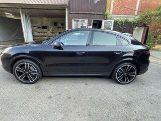 2019 Porsche Cayenne S Coupé III, чёрный, 8000000 рублей, вид 5