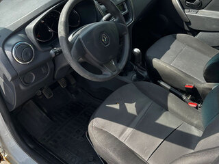 2014 Renault Logan II, белый, 399000 рублей, вид 5