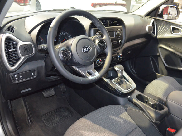 2021 Kia Soul III, серебристый - вид 10
