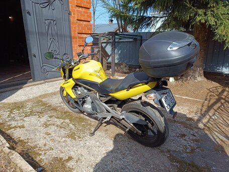 2006 Kawasaki ER-6N, жёлтый, 370000 рублей, вид 3