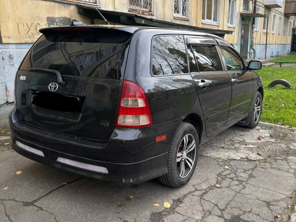 2001 Toyota Corolla Fielder IX (E120, E130), чёрный, 680000 рублей - вид 3