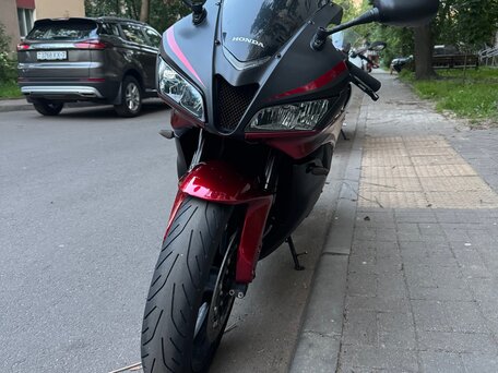 2007 Honda CBR 600RR, красный, 530000 рублей, вид 1