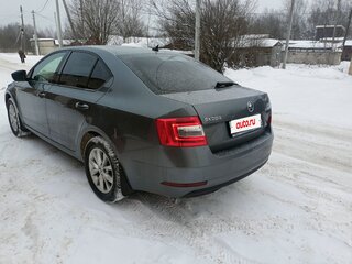 2017 Skoda Octavia III (A7) Рестайлинг, серый, 1850000 рублей, вид 5