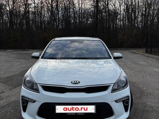 2017 Kia Rio IV, белый, 1400000 рублей, вид 2