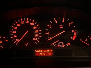 1998 BMW 5 серии 520i IV (E39), чёрный, 550000 рублей, вид 5