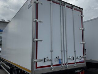 2026 Sinotruk Howo 4X2, белый, 8950000 рублей, вид 3