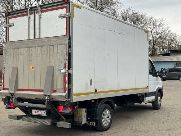 2013 Iveco Daily, белый, 2350000 рублей - вид 10