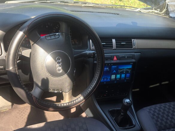 1998 Audi A6 II (C5), чёрный, 530000 рублей - вид 1