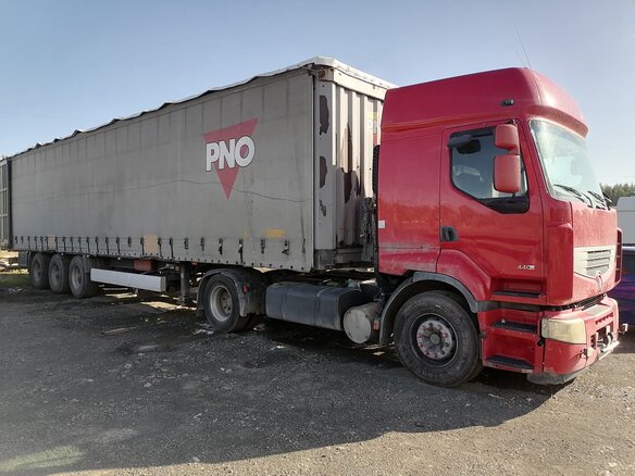2011 Renault Premium, красный, 4000000 рублей - вид 16
