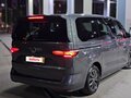 2022 Volkswagen Multivan T7, серый, 6980000 рублей