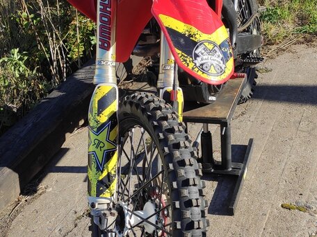 2008 Honda CRF 250R, красный, 300000 рублей, вид 3